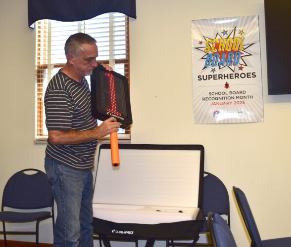 Lisbon BOE gives thanks to those who give to district